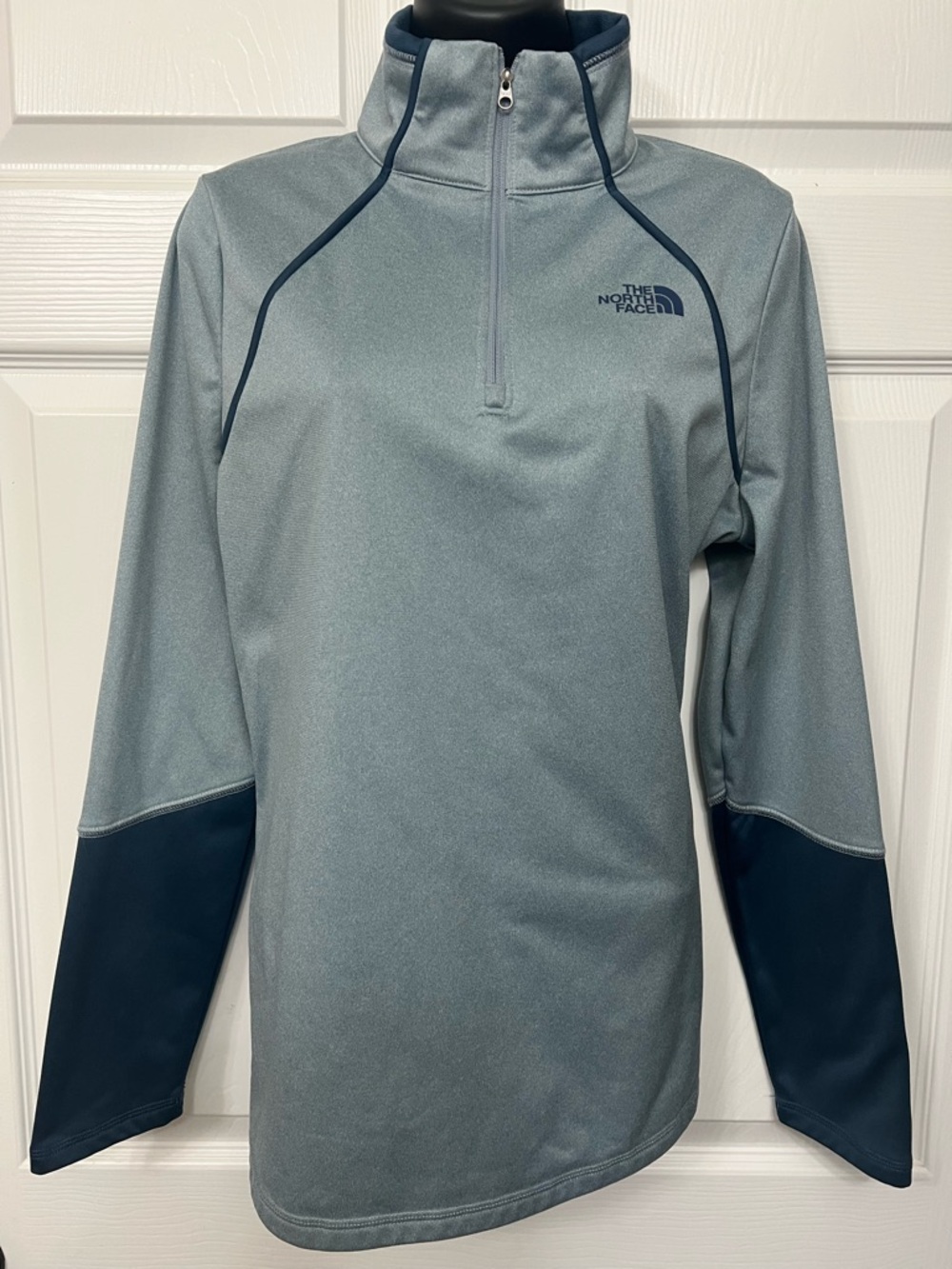 The North Face Slate Blue and Navy Women's Quarter-Zip Pullover